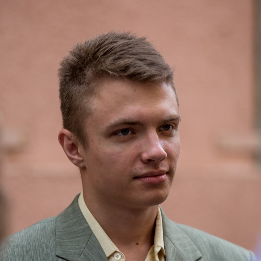 Александр Зеленухин